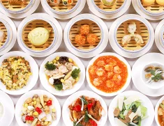 香港蒸蘢<br><small>（ほんこんちょんろん）</small>